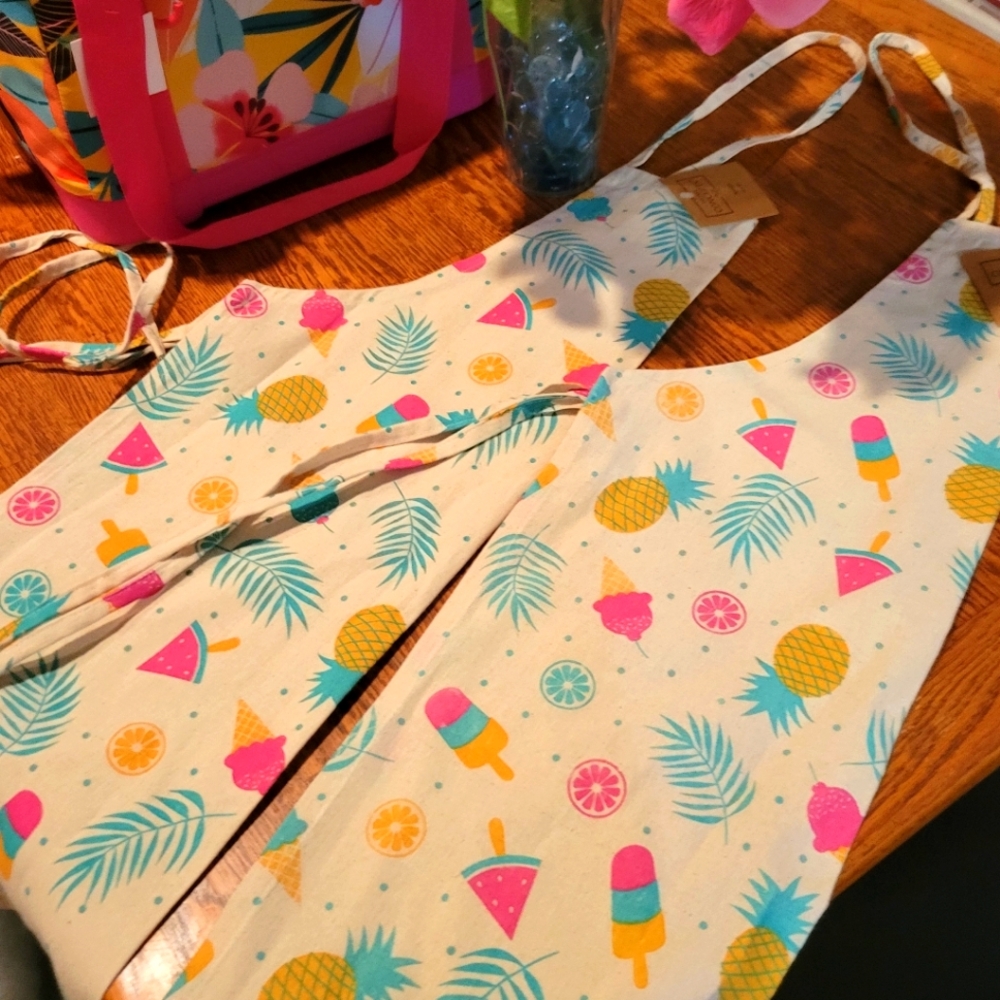 2 IceCream & Fruit Aprons